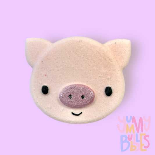 Light pink pig shaped bath bomb painted with light pink and black